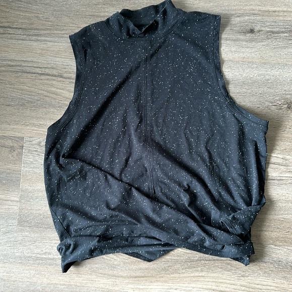Lululemon tank top - Picture 1 of 3
